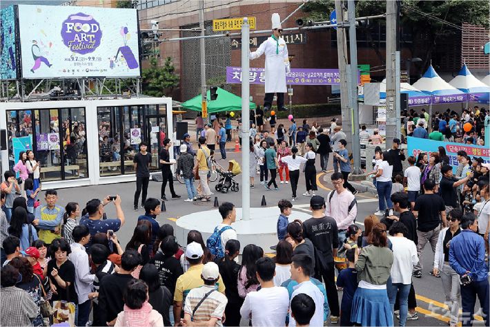 지난 7~9일까지 순천시 중앙동 일대에서 열린 순천푸드아트페스티벌 모습 (사진=순천시)