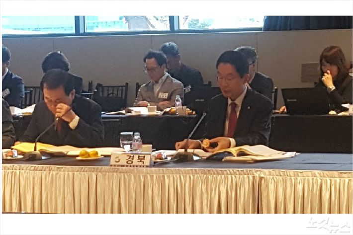 전교조 법상 지위 회복 제안에 유일하게 반대한 임종식 경북도교육감(우측)(사진=고영호 기자)