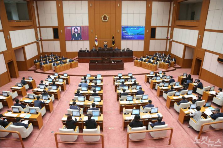 부산시의회 본회의장(=자료 사진)