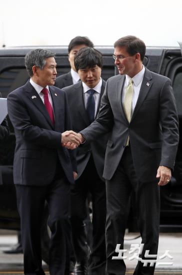 제51차 SCM, 손잡은 한미 국방장관