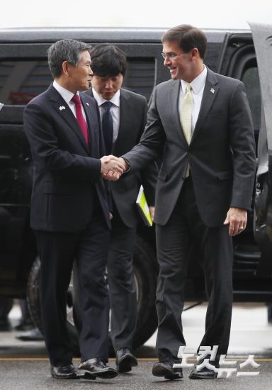 제51차 SCM, 손잡은 한미 국방장관