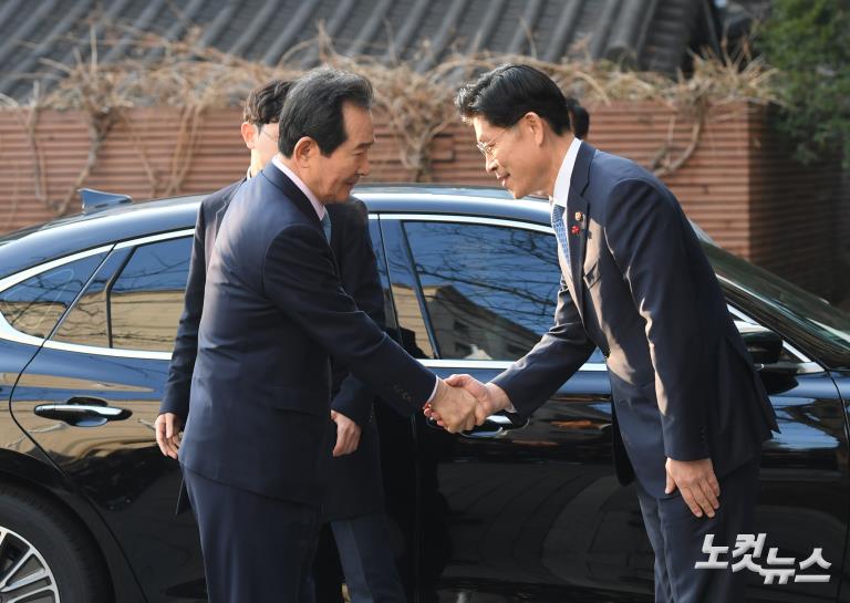 정세균 국무총리 후보자, 청문회 준비 돌입