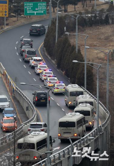 중국 국적 가족 포함, 우한 교민들 김포 도착