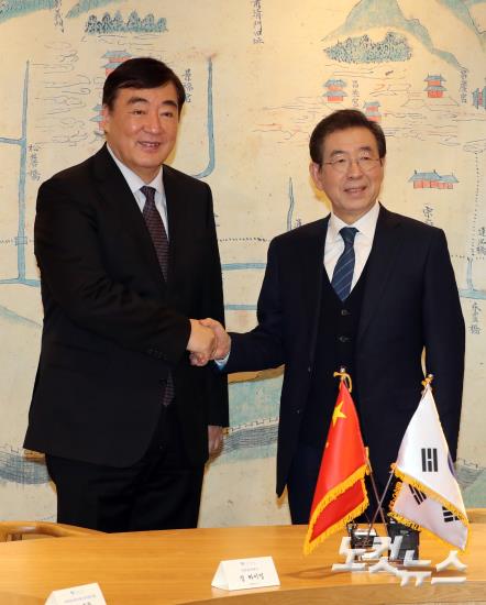 박원순 시장, 주한중국대사와 코로나-19 대응 방안 논의