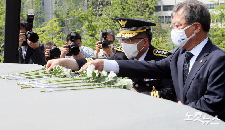 이한열 어머니 찾아간 경찰청장