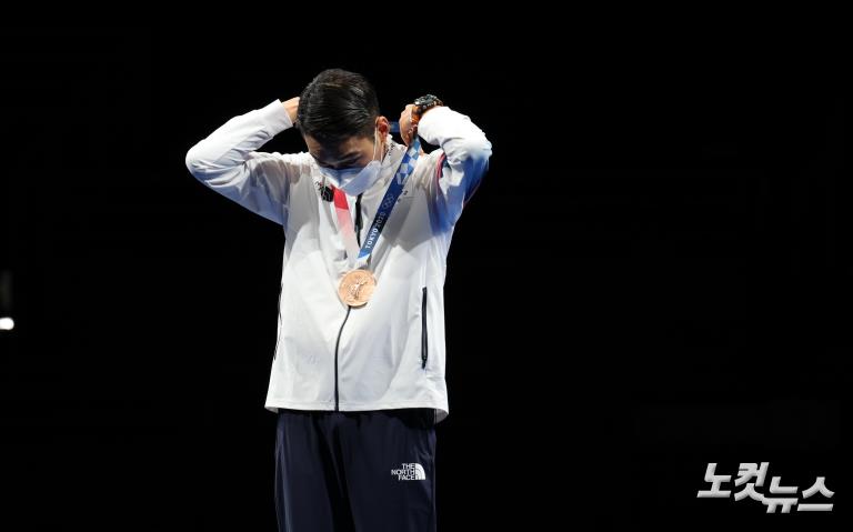 펜싱 맏형 김정환, 사상 첫 3회 연속 올림픽 메달 획득