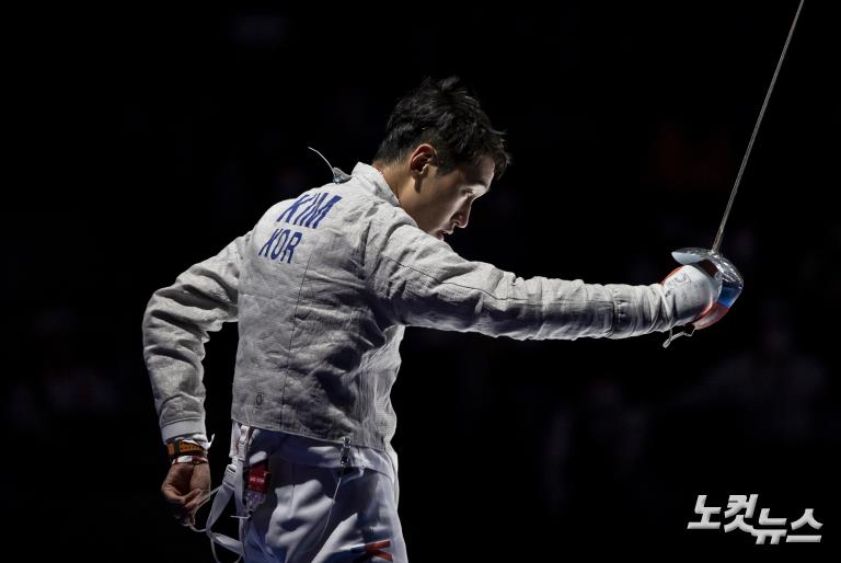 펜싱 맏형 김정환, 사상 첫 3회 연속 올림픽 메달 획득