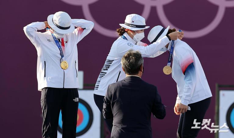 '세계 최강 양궁' 여자 단체전 올림픽 9연패
