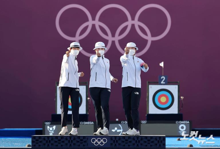 '세계 최강 양궁' 여자 단체전 올림픽 9연패