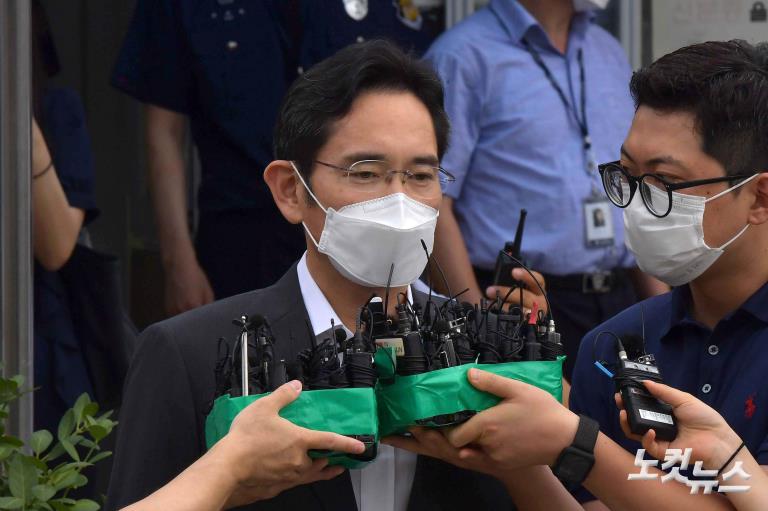 이재용, 재수감 207일 만에 가석방