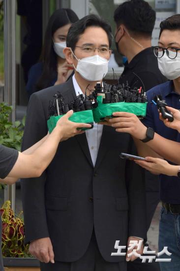 이재용, 재수감 207일 만에 가석방