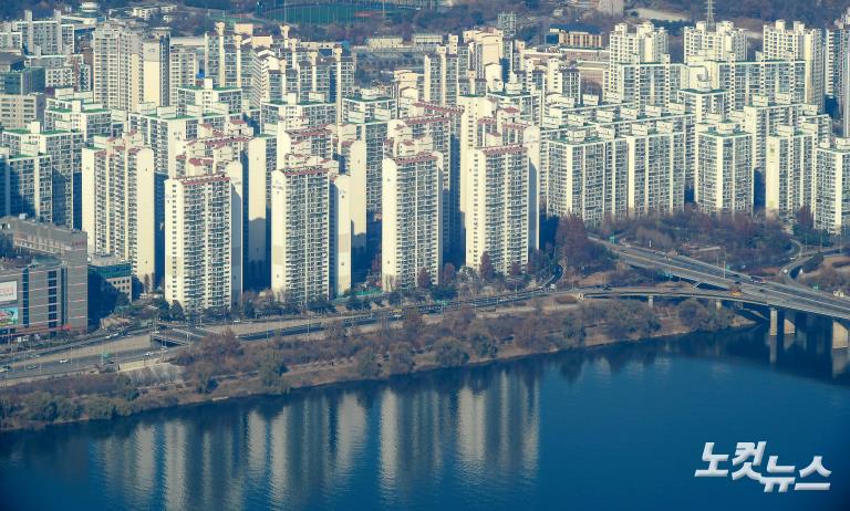 아파트값 5개월 만에 '하락'