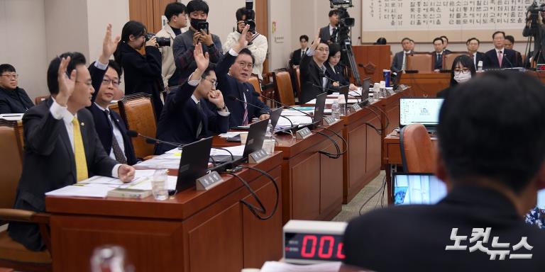 강백신·엄희준 검사 탄핵 청문회, 다음 달 11일 실시