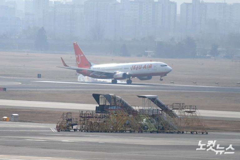 제주항공 또 랜딩기어 이상 회항