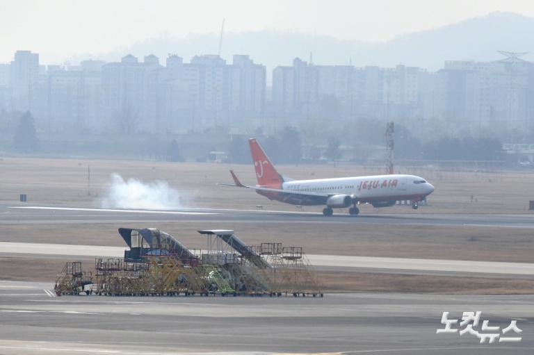 제주항공 또 랜딩기어 이상 회항