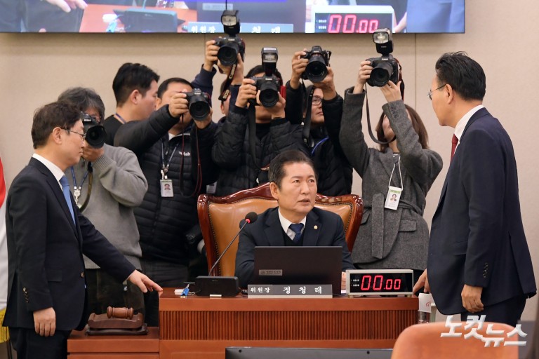 국회 법사위 '내란 특검법' 상정