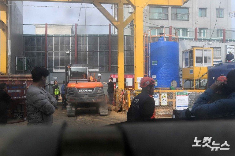 강동구 대형 싱크홀 사고