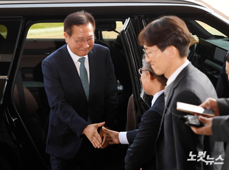 탄핵기각 법무부 장관, 119일 만에 직무복귀
