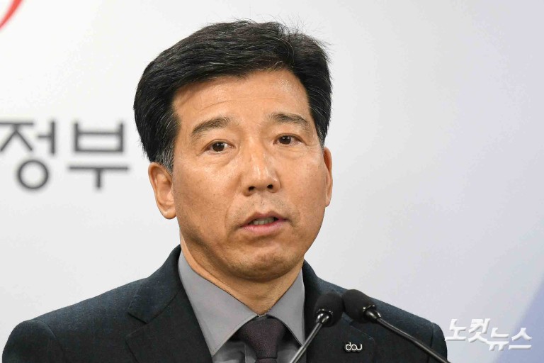 의대 모집인원 '3058명' 유지