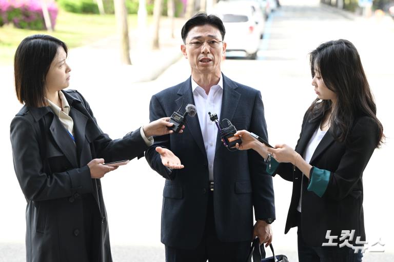 임성근 전 해병대 1사단장, 포렌식 참관 위해 공수처 출석