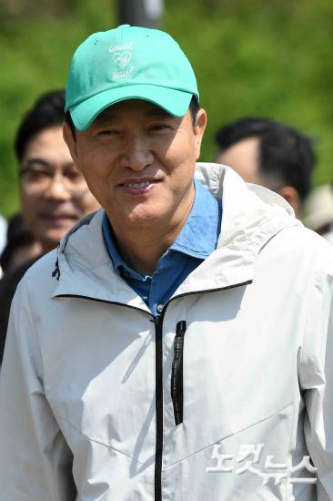 오세훈, 암사초록길 개통식 참석