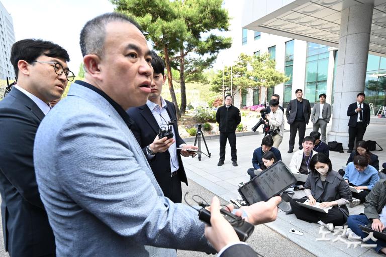 명태균, 이틀 연속 서울서 검찰 조사