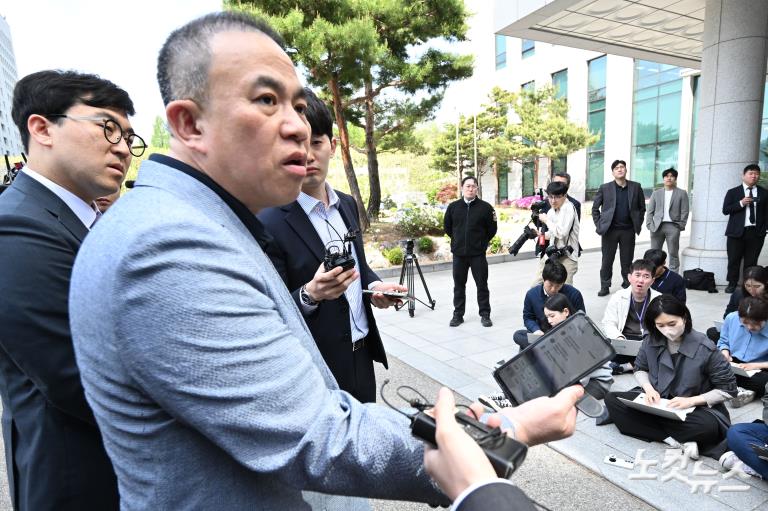 명태균, 이틀 연속 서울서 검찰 조사