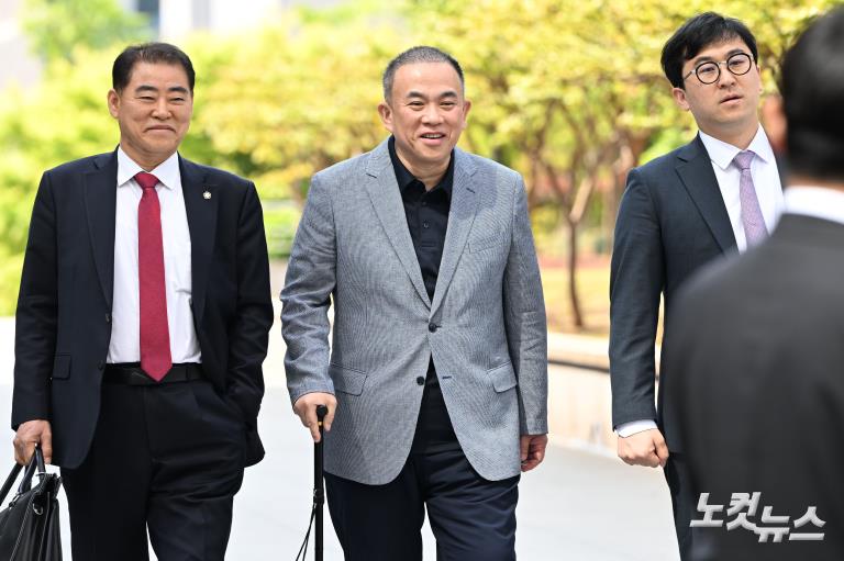 명태균, 이틀 연속 서울서 검찰 조사