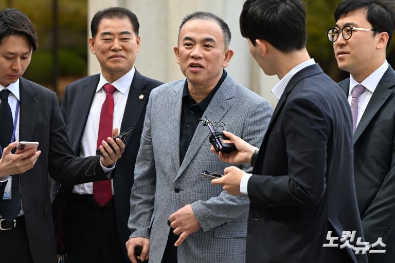 명태균, 이틀 연속 서울서 검찰 조사