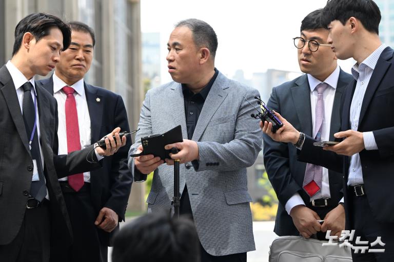 명태균, 이틀 연속 서울서 검찰 조사