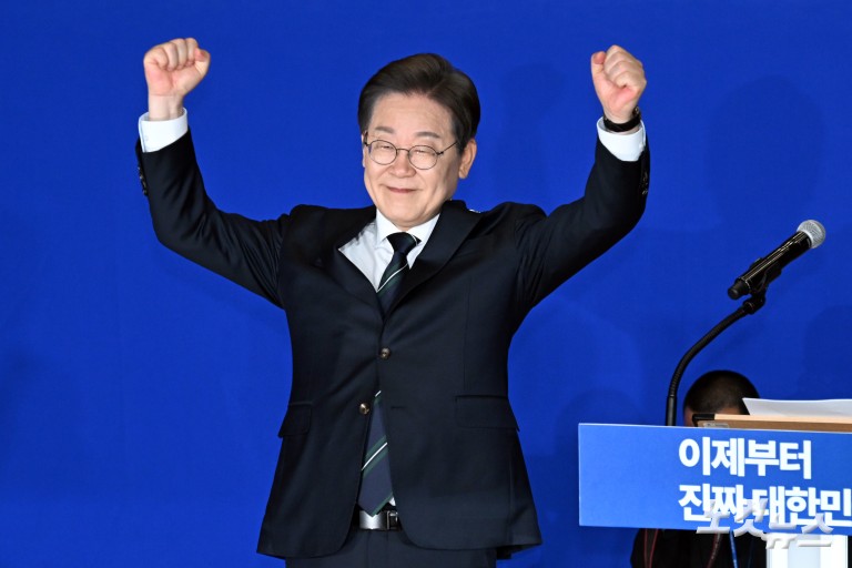 더불어민주당, 제21대 대통령선거 '진짜 대한민국' 중앙선거대책위원회 출범식