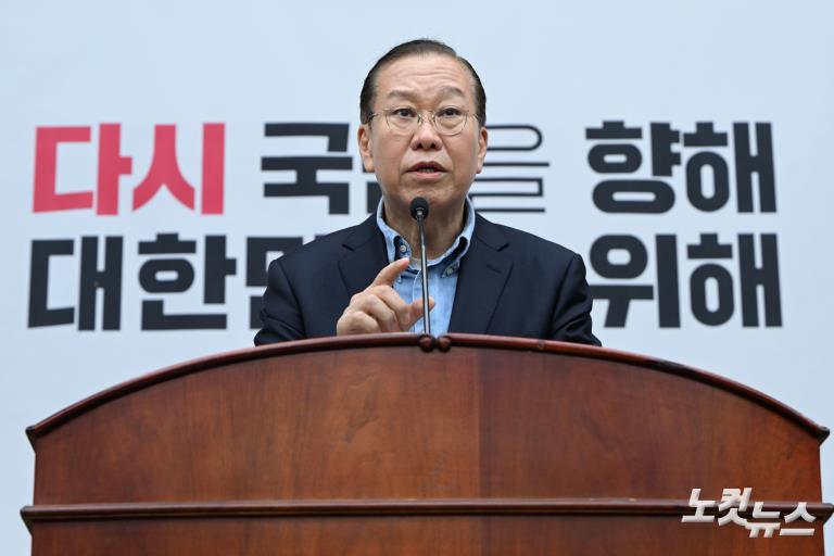 권영세 "김문수, 단일화 약속 무너뜨리면 국민 배신"
