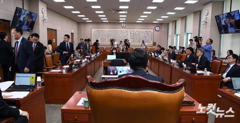 조희대 대법원장 청문회계획서, 법사위 통과