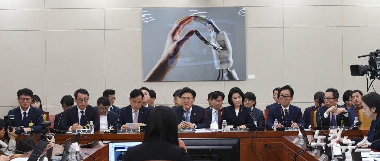 'SKT 해킹 사태' 국회 청문회