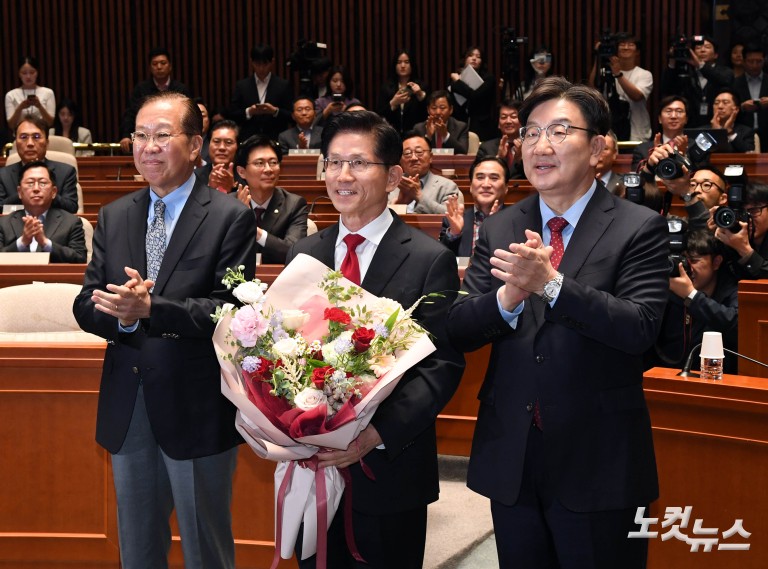 의총장 떠난 김문수