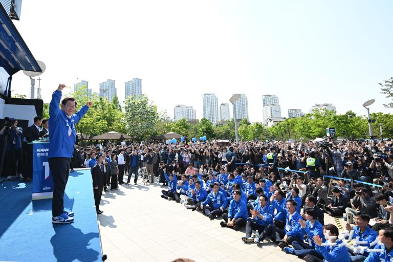 이재명, 'K-반도체' 동탄 집중유세