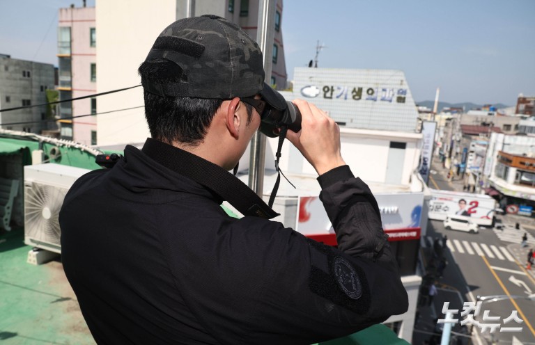 마패 목에 건 김문수