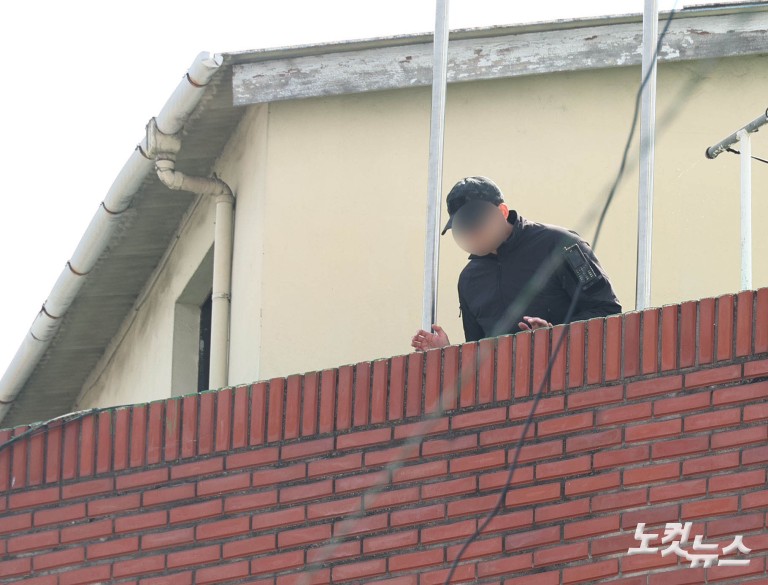 마패 목에 건 김문수