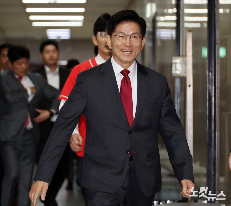 국민의힘 중앙선대위 회의 및 임명장 수여식