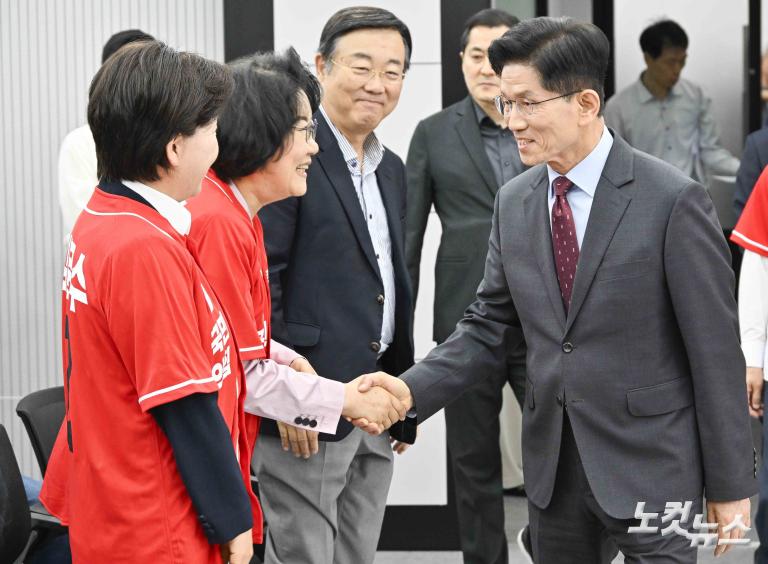 김문수, '경제 판갈이' 공약 발표