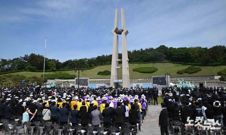 이재명, 5.18민주화운동기념식 참석