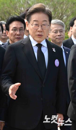 이재명, 5.18민주화운동기념식 참석