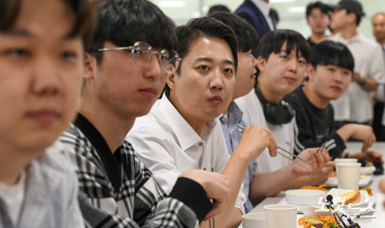 대선 마지막 학식 먹는 이준석