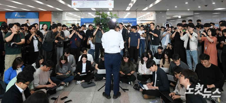 대선 마지막 학식 먹는 이준석