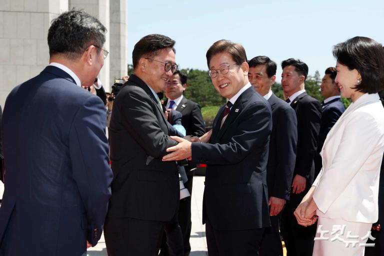 이재명 "모두의 대통령 되겠다"