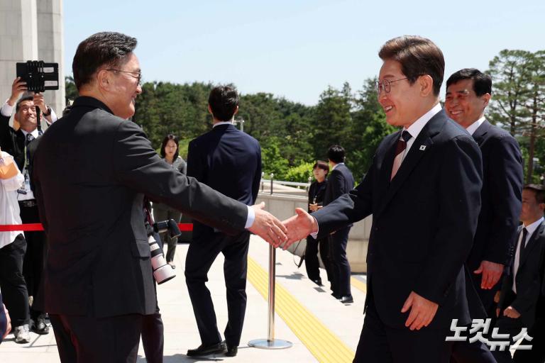 이재명 "모두의 대통령 되겠다"