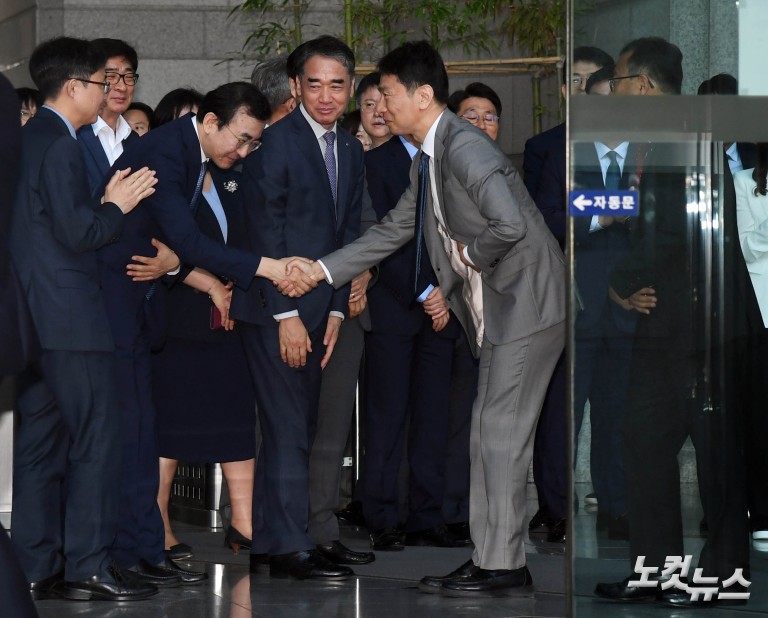 3년 임기 마친 이복현 금감원장