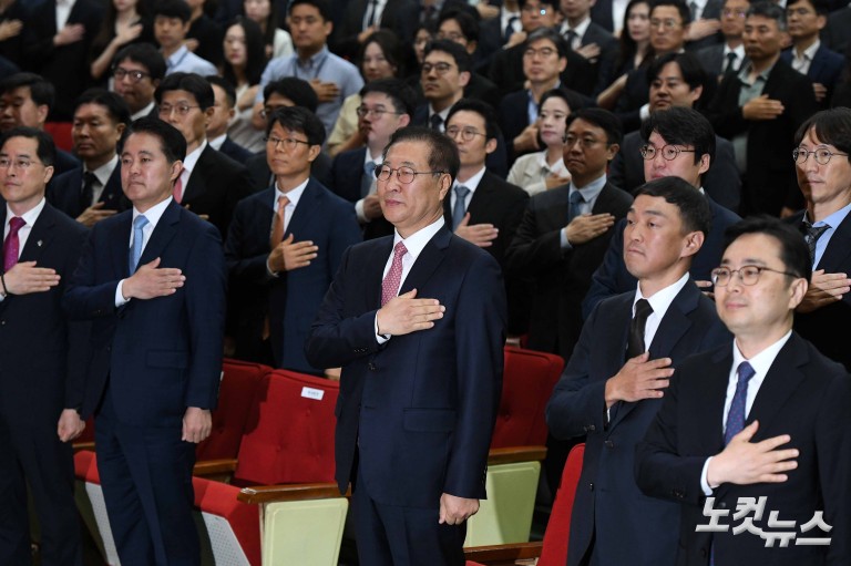 법무부 떠나는 박성재 장관