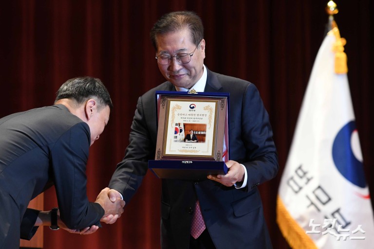 법무부 떠나는 박성재 장관