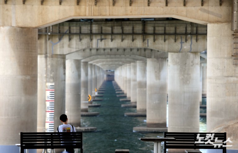 '서울 낮최고 28도' 초여름날씨